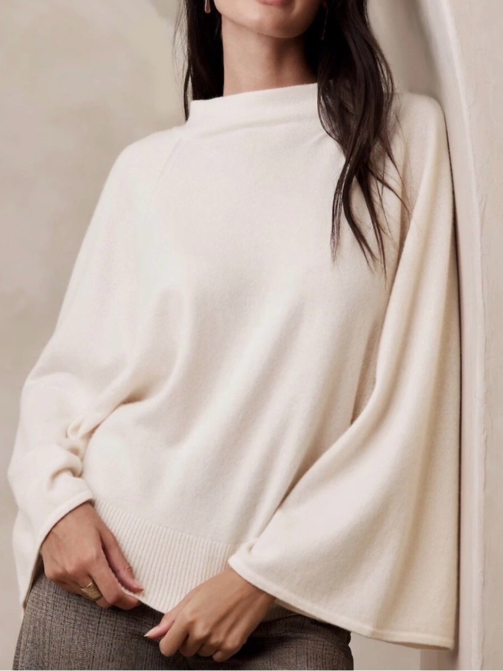 Banana Republic Calvina Ivory Cashmere Sweater XS
